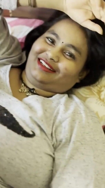 Indische Desi stiefvader heeft seks met hete, stiefdochter plezier, Hindi audio seizoen 02 | Clip 1