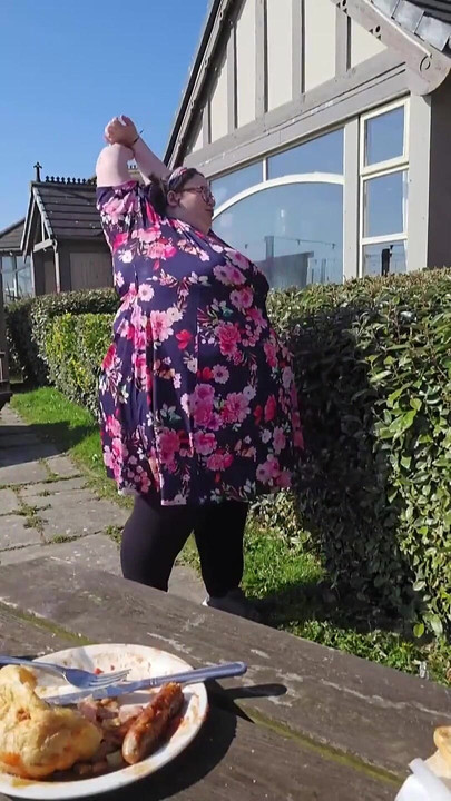 SSBBW göttin sommer date