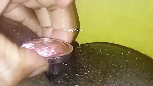 Yeni göt tıkacımı kullanarak göt deliğimi daha büyük bir yarak alması için eğitiyorum