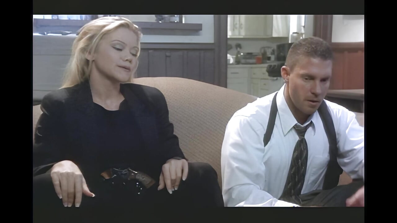 ควยแข็งพบกับสาวสุดฮอต