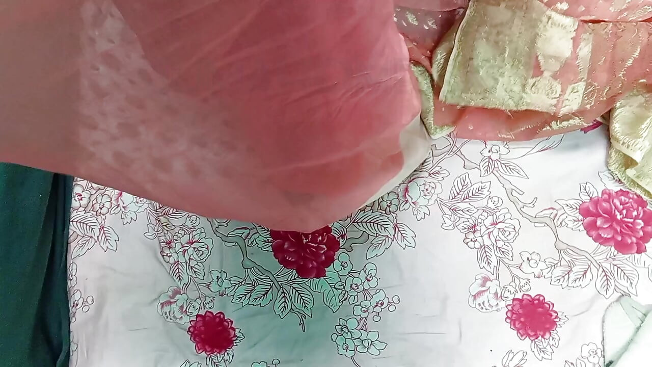 이웃 Bhabhi 사촌과 섹스