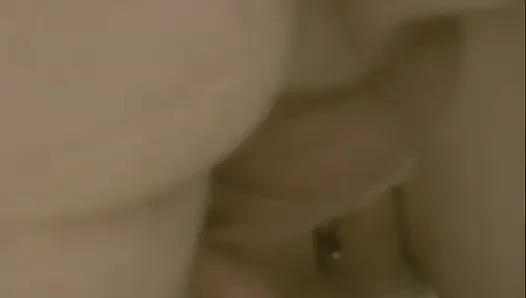İki Azgın Erkek Tarafından Bağlanıp Sevişildim