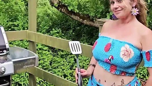 OnlyFans Voyeur look at MOMMY Enjoying the Summer Barbecuing Meat with her BIG TITS Out in the Sunshine