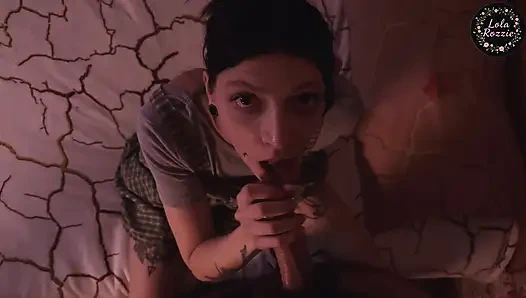 Инцидент на вечеринке, Я все еще девственница, позволь мне просто пососать твой хуй