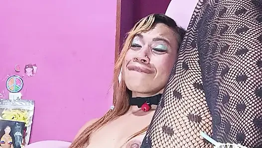 Fick mein Lieblings-Bananen-Dildo in meinen köstlichen sexy Mund und Muschi Daddy gib mir deine exotische Frucht