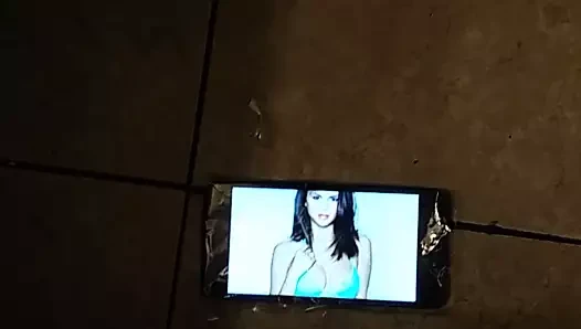 selena gomez için cumming