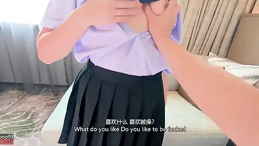 Свидание со студентом по обмену трахнули в униформе