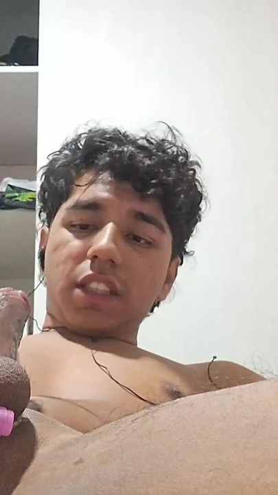 Soy muy sensible y tengo un orgasmo muy tembloroso | Clip 1