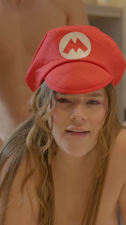 Plumber Mario Bross Fixes Ema Ribeiro's Pipe