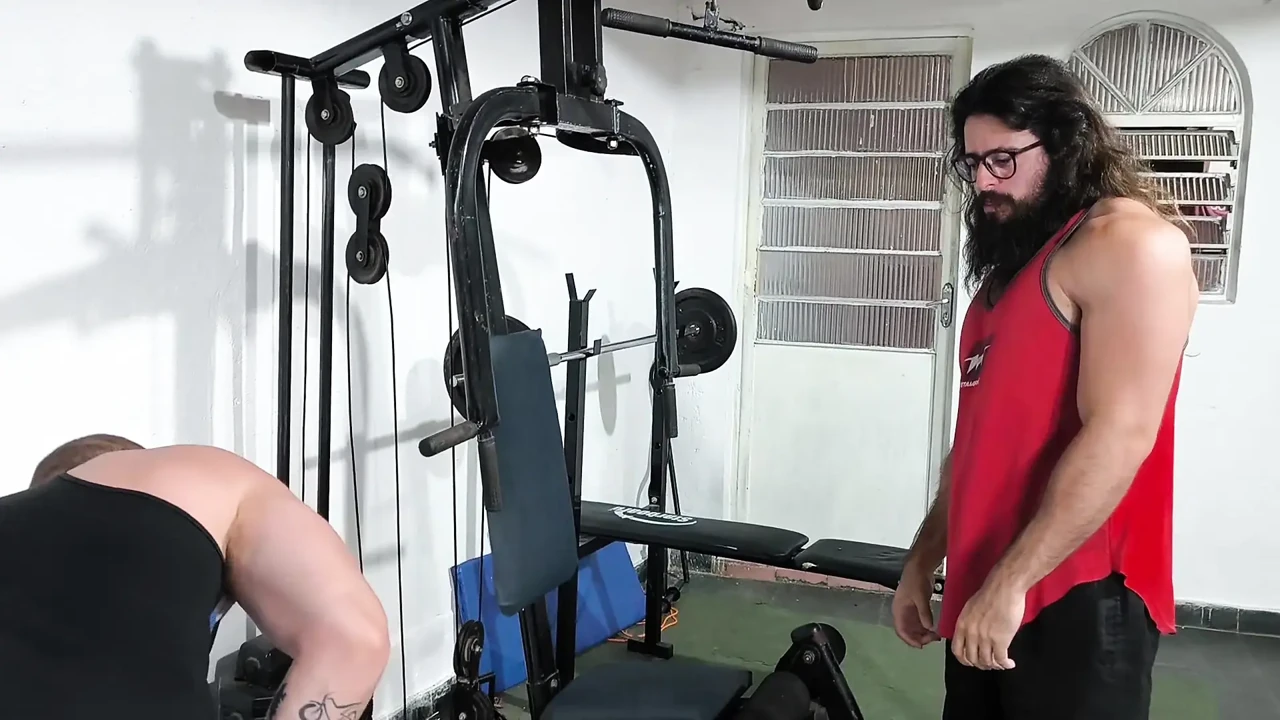 Hooking up at the gym with the Viking of Taubaté