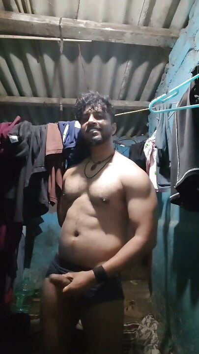 Sólo masturbace desi hunk