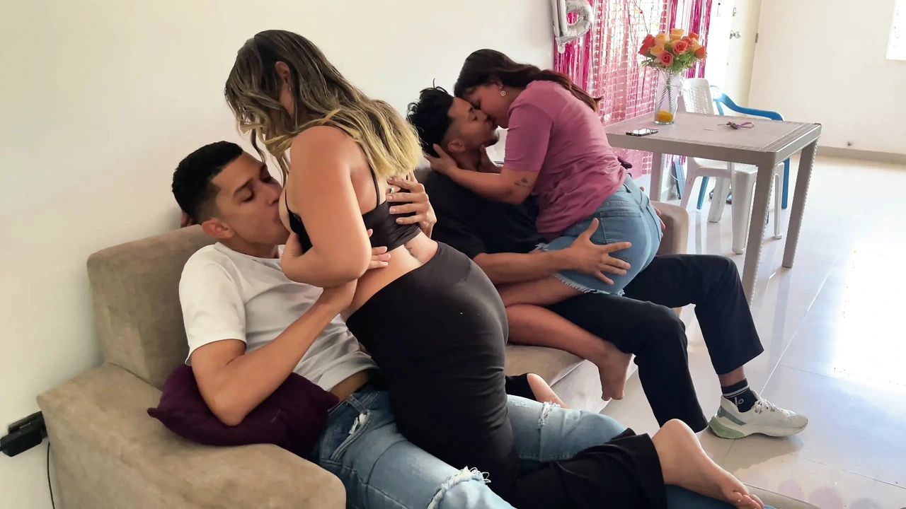 我向我最好的朋友提议我们换搭档