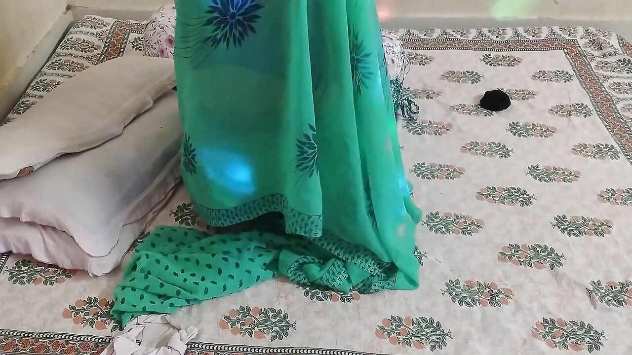 Fucking Sexy Sister-in-law's Pussy and Dhund's Sexy Pussy