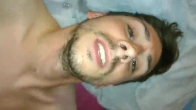swallow the cum from his condom