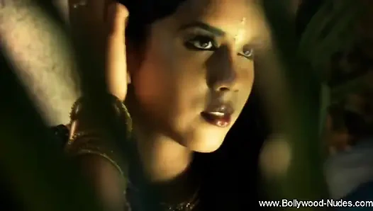 Lembah Suci Si Cantik Eksotis