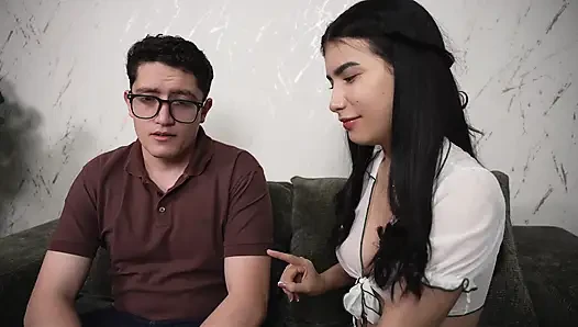 Yang terbaik di ruangan memberi saya pantatnya diikat untuk pertama kalinya untuk mendapatkan nilai terbaik