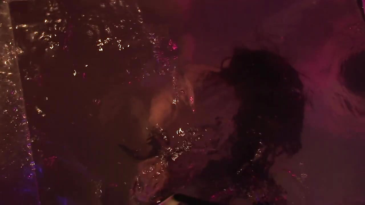 Büntetett lányok szadista mesterek és szeretők kezében