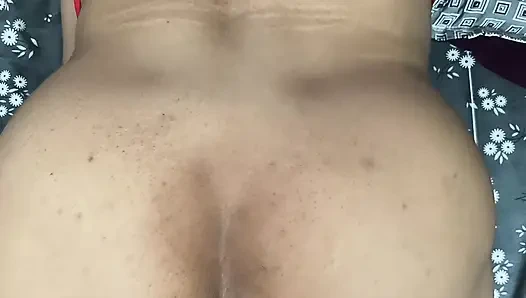 Bhabhi ki chut se pani nikal diya