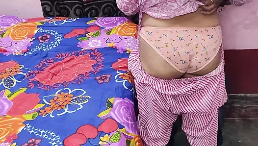 Hostel Se Aayi Choti Sali Ke Sath First Time Sex Keya
