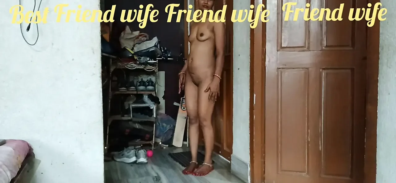 最好的肛交视频亚洲家庭主妇对大瓶子的自我满足。亚洲女人用瓶子操她的大阴户洞