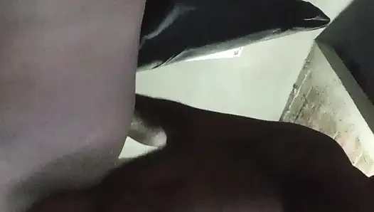 Bu benim on birinci videom ve üvey kız arkadaşım romancing yaparken seks yapıyor.