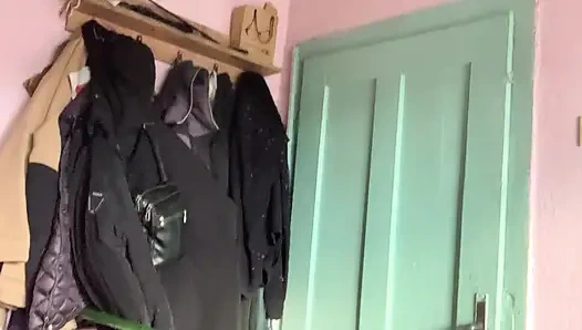 Представь, как ты сосет эти сиськи