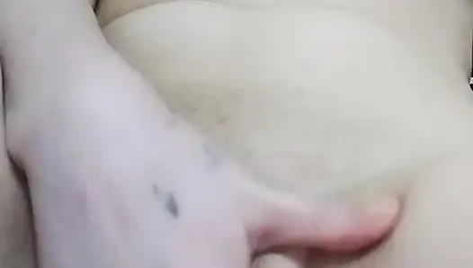 Masturbating My Pussy Until It's Creamy