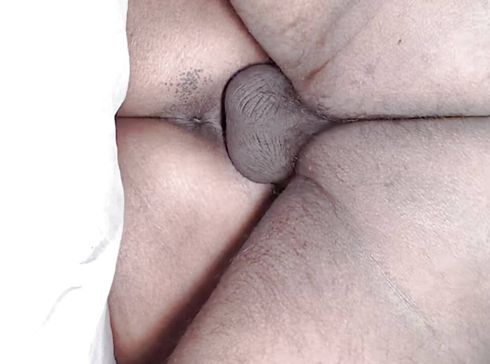 Kalpesh went to Tejaswini's house and gave her his cock
