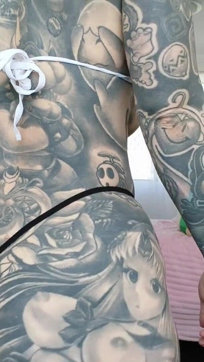 Detik yang tidak dapat dilupakan dari "Percubaan Bikini Mikro MILF cergas di Haul"
