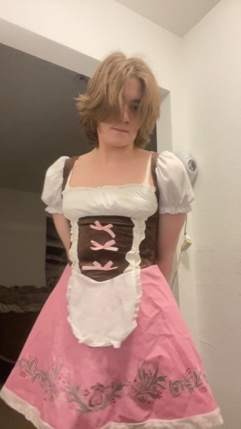 Sissy maid shows her ass