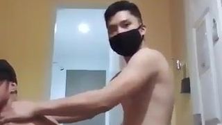 young Asian fucks chubby bareback on cam (2'02'')