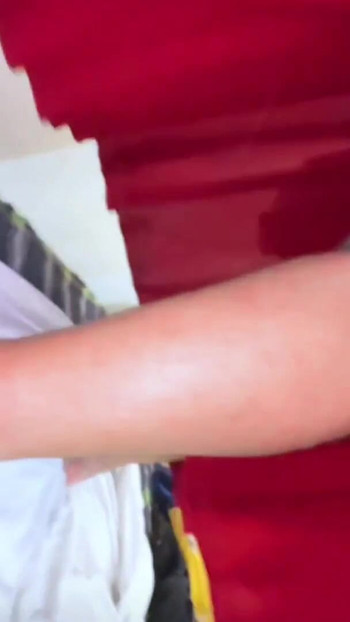 Arapska maćeha ostavlja svog pastorka i romantični seks s njegovim prijateljem kad nikog nema kod kuće | Isječak 1