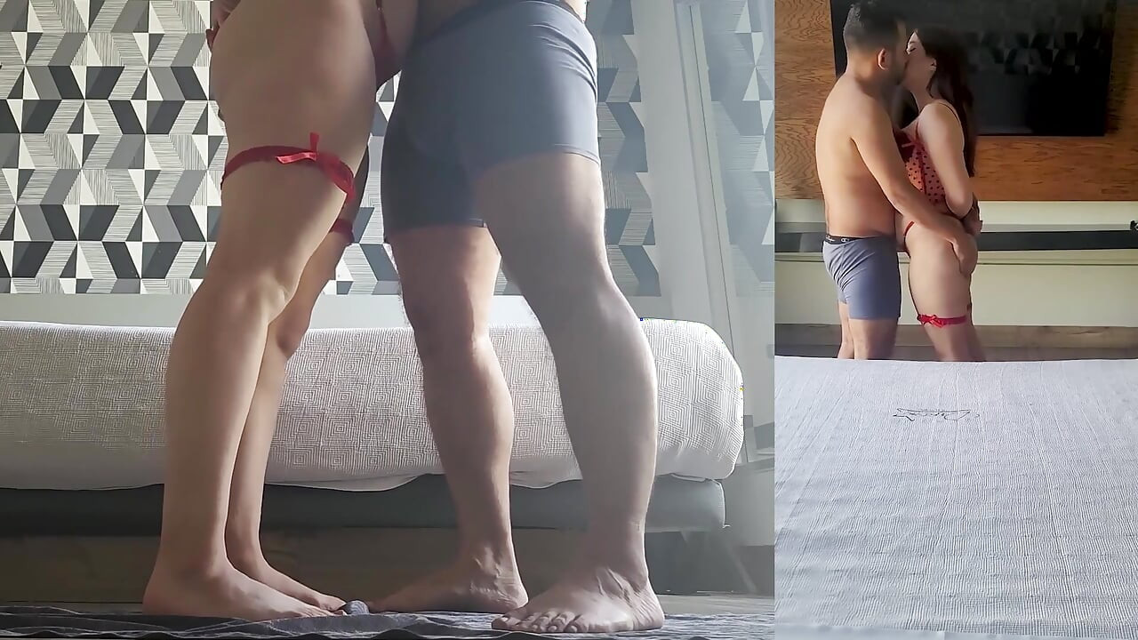 İtaatkar amatör kullanılıyor ve poposundan boşaldılır