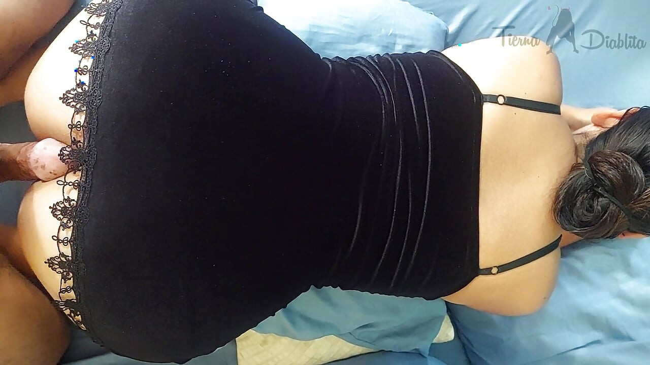 I Challenged My Friend's Boyfriend to Rub His Cock Against My Pussy and Ass Without Penetrating Me, and He Almost Lost