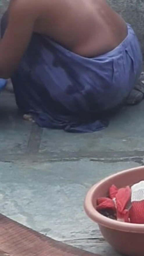 The sister-in-law of the village goes to the farm and makes a mode in the forest, showing her pussy to the sister-in-law brother-in-law and getting ready for fucking, comes to the bathing house and takes a bath in the open courtyard. | Clip 1