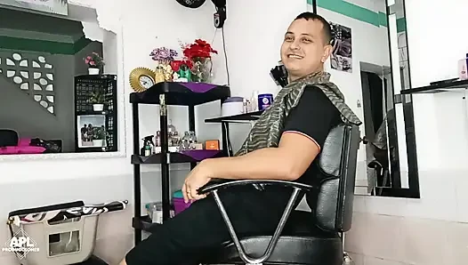 I went to motilize my hair and the very horny one only rubbed her big tits on my face