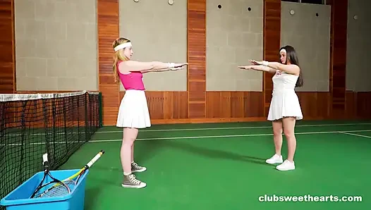 Уимблдон заставил меня сделать это! Часть 1 из 3, от ClubSweethearts