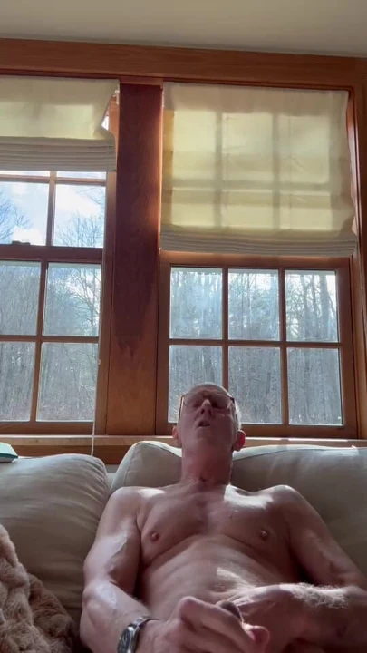 Daddy cumming hard
