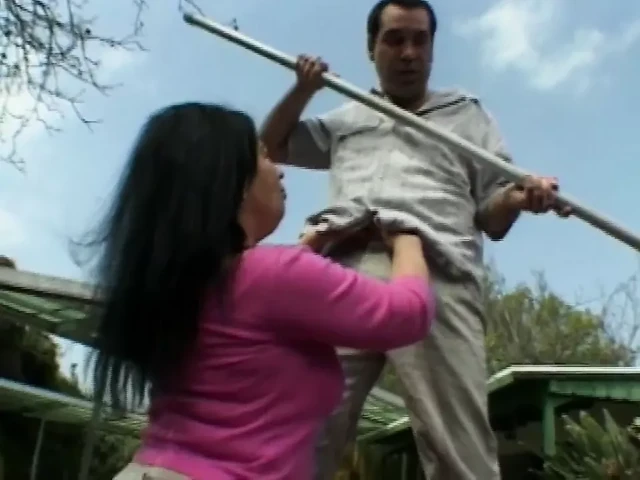 An Old Bitch in Doggystyle! (The unforgettable Porn Emotions in HD restyling version)