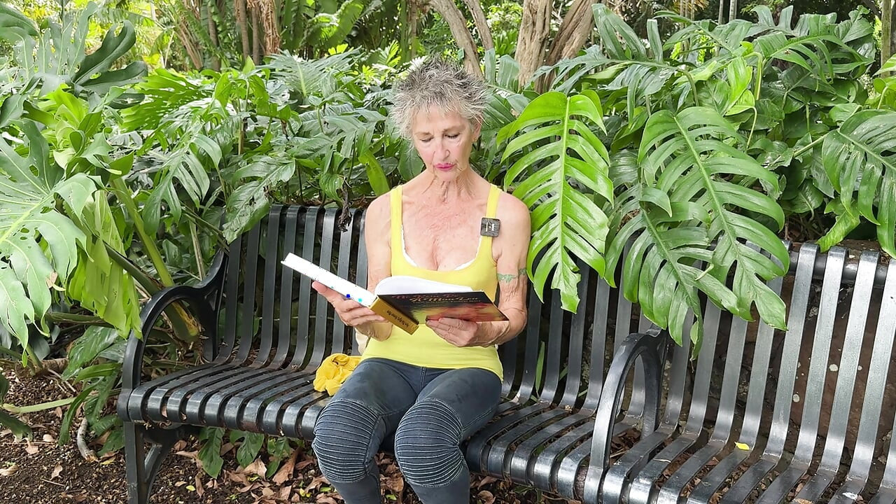 Aku lagi baca buku erotisku - "from this night, forever more"