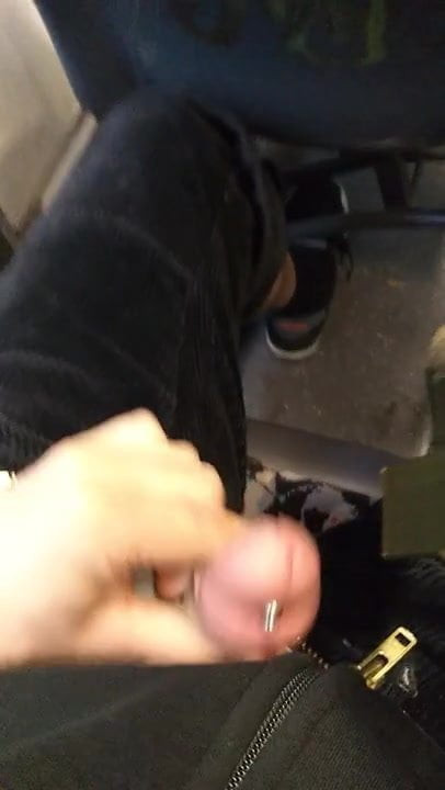 Дрочит В Транспорте Видео Дрочит В Транспорте Видео