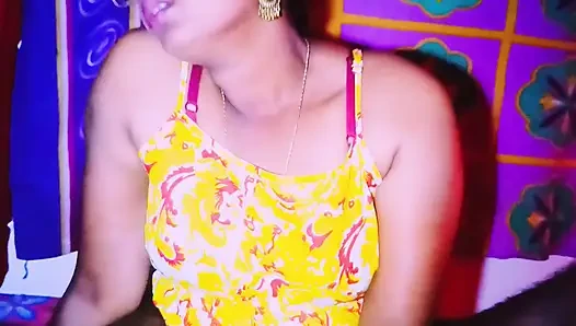 Das schöne teen-mädchen fickt mit dem nachbarn. Telugu dirtytalk.