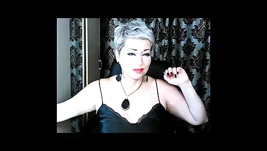 A new working day for a cool mature bitch from Russia .!. )) (Aimee Hot MILF, aka AimeeParadise)