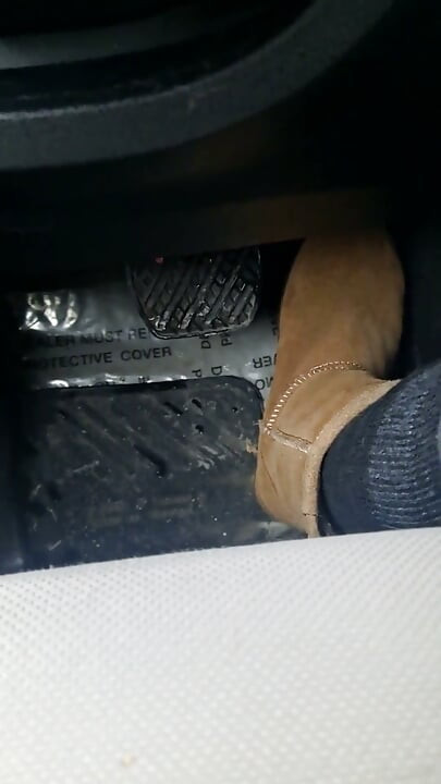 Ugg boot de conducere