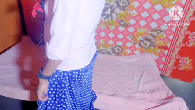 Indian cute teen girl 18+ hardcore fucked by step brother for the first time after coming home from school. HQ XDESI.
