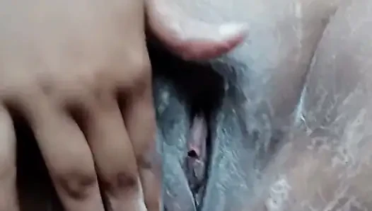 İlk kez vücudumu göster