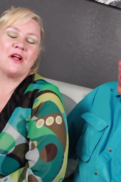 Blonde bbw mature slammed by big dick in cuckold action