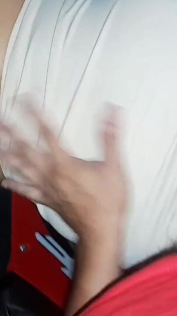 Después de la fiesta la novia de mi amigo me entregó el culo en la calle | Clip 2