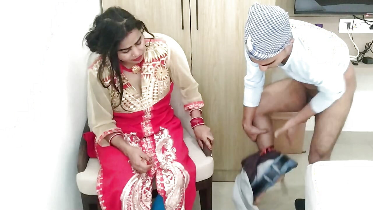 Girlfriend ko Oyo me new year ka party dene ke bahane pel diya
