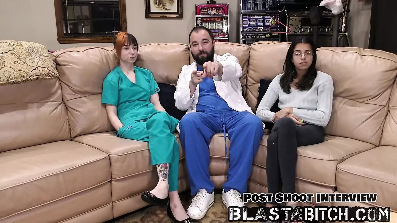 Ditria rose succhia il cazzo e mangia la figa, versione punto di vista